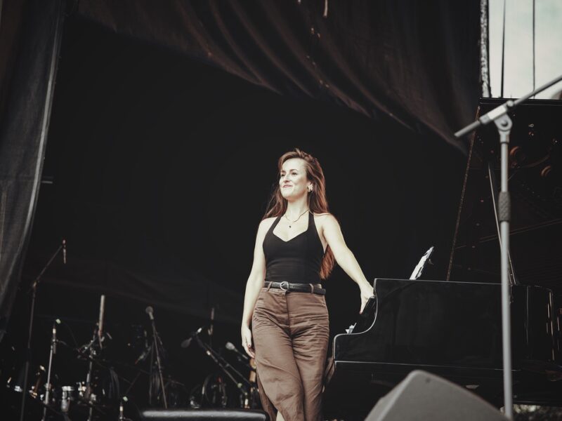 200E7DF7-23BC-42A9-96BB-DEF0AEEC6A3B_1_105_c