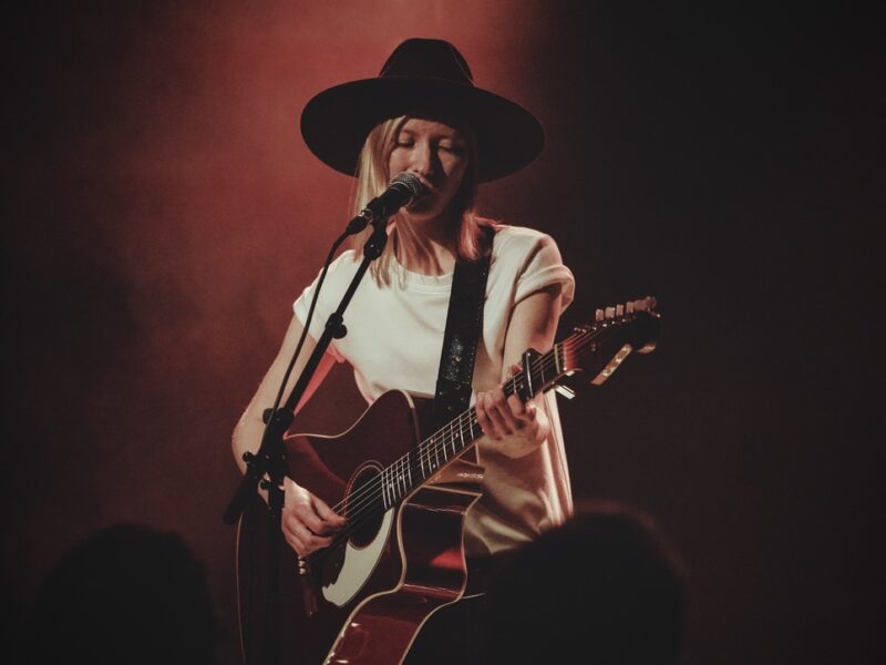 9B38898E-66D7-4904-95EC-8F405D6D991B_1_105_c